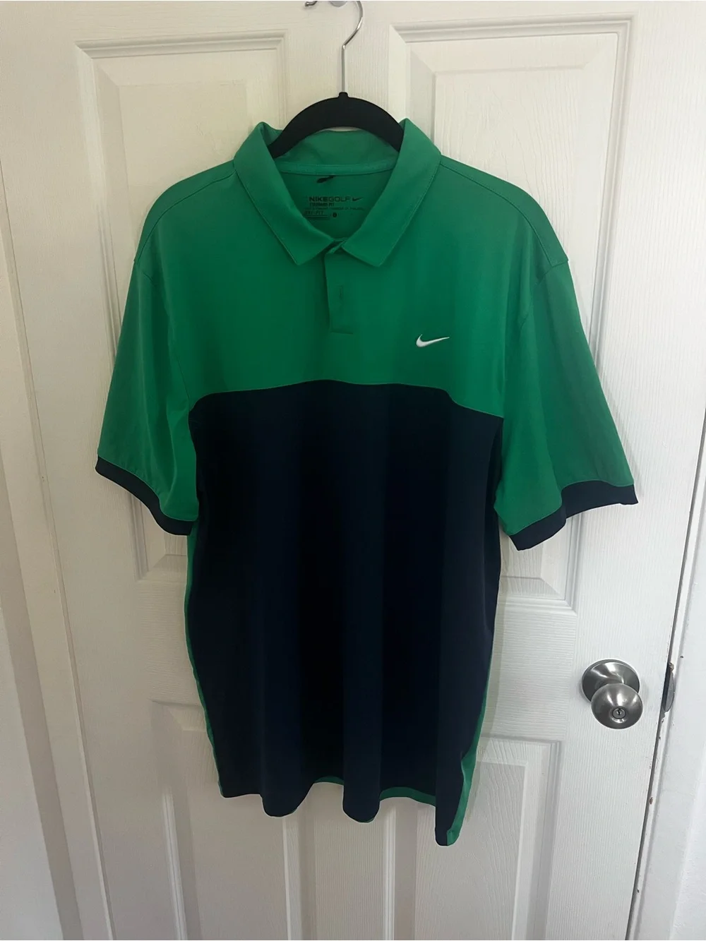 Nike Men’s Green & Navy Colorblock Polo